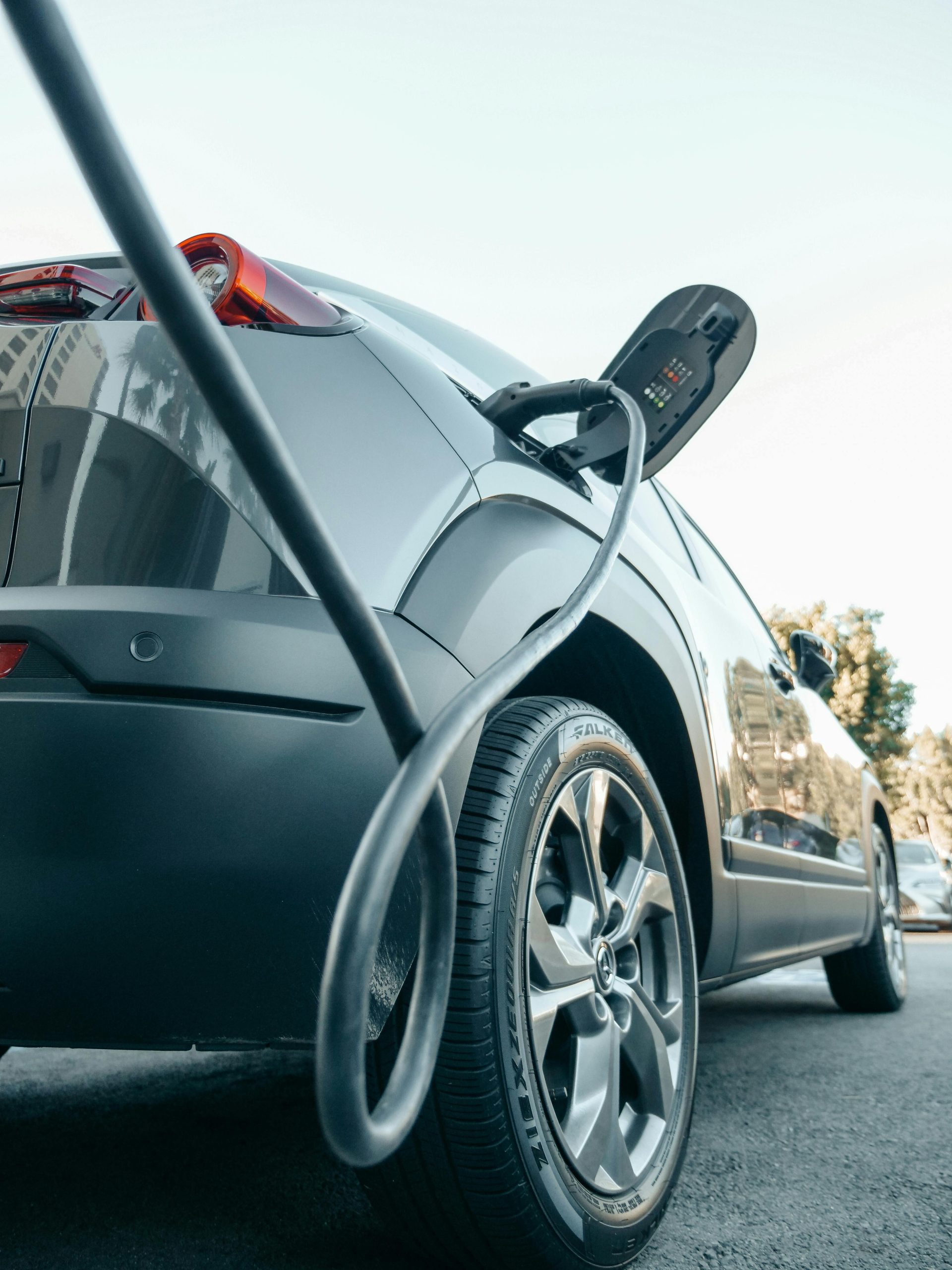 CATL Tackles a Hidden EV Threat, Rolling Out Repair Services to Cut Costs and Boost Sustainability