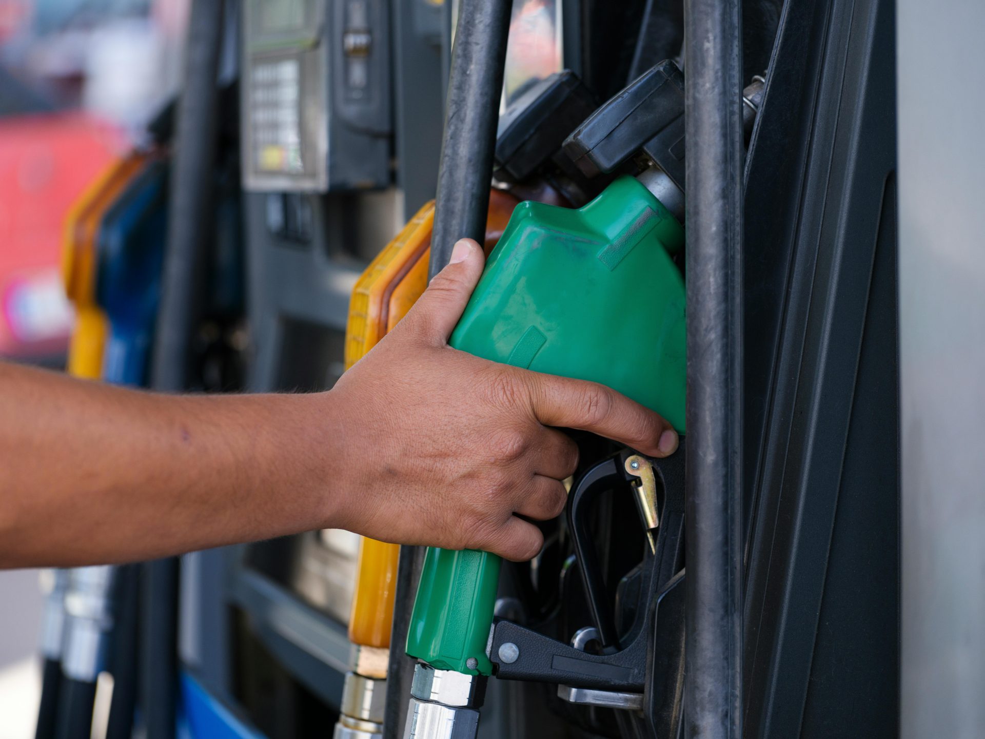 China to Resume Refined Fuel Exports in October After Holiday
