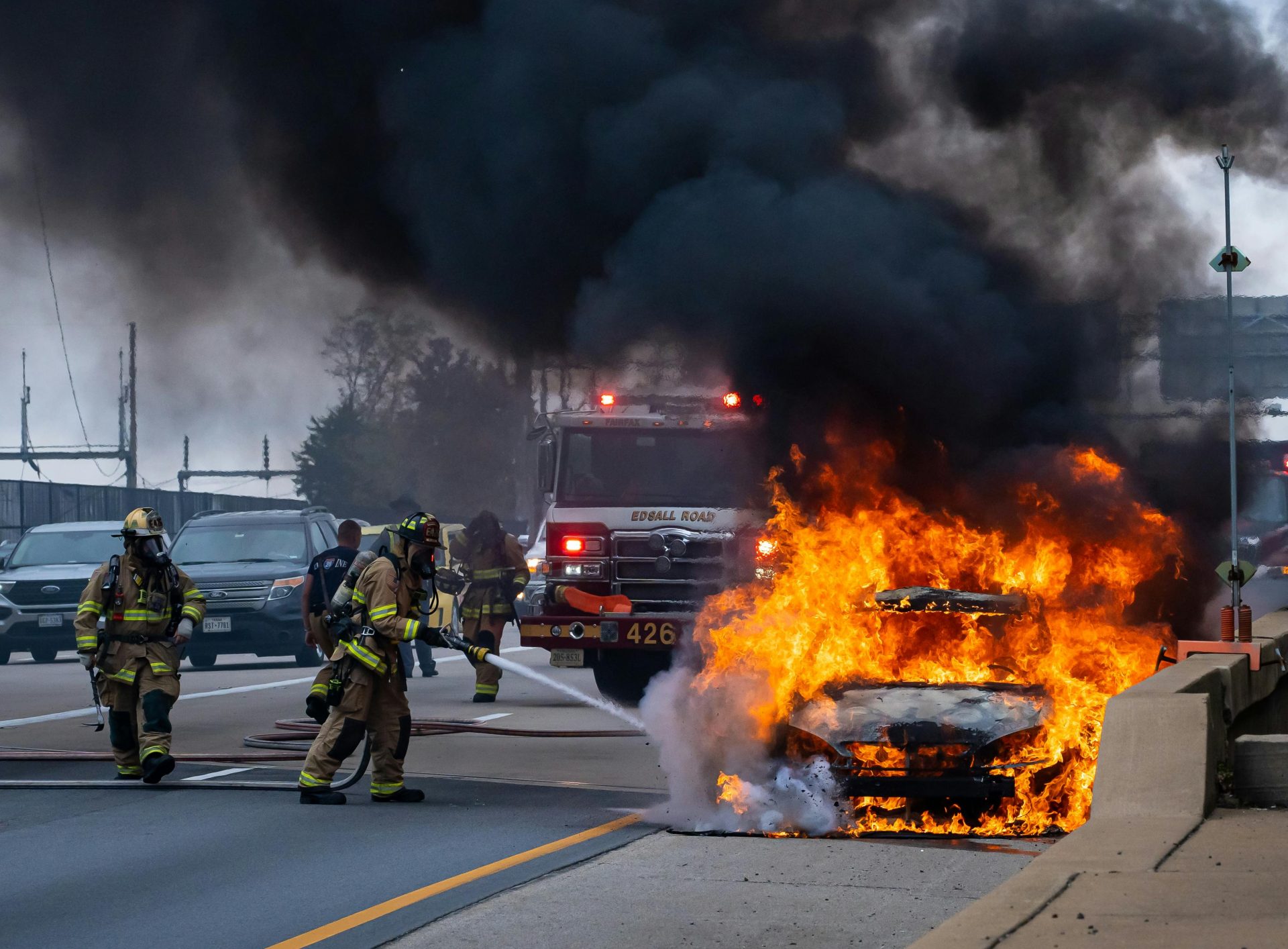 Zimbabwe: 22 Dead in Minibus Fire, State of Disaster Declared