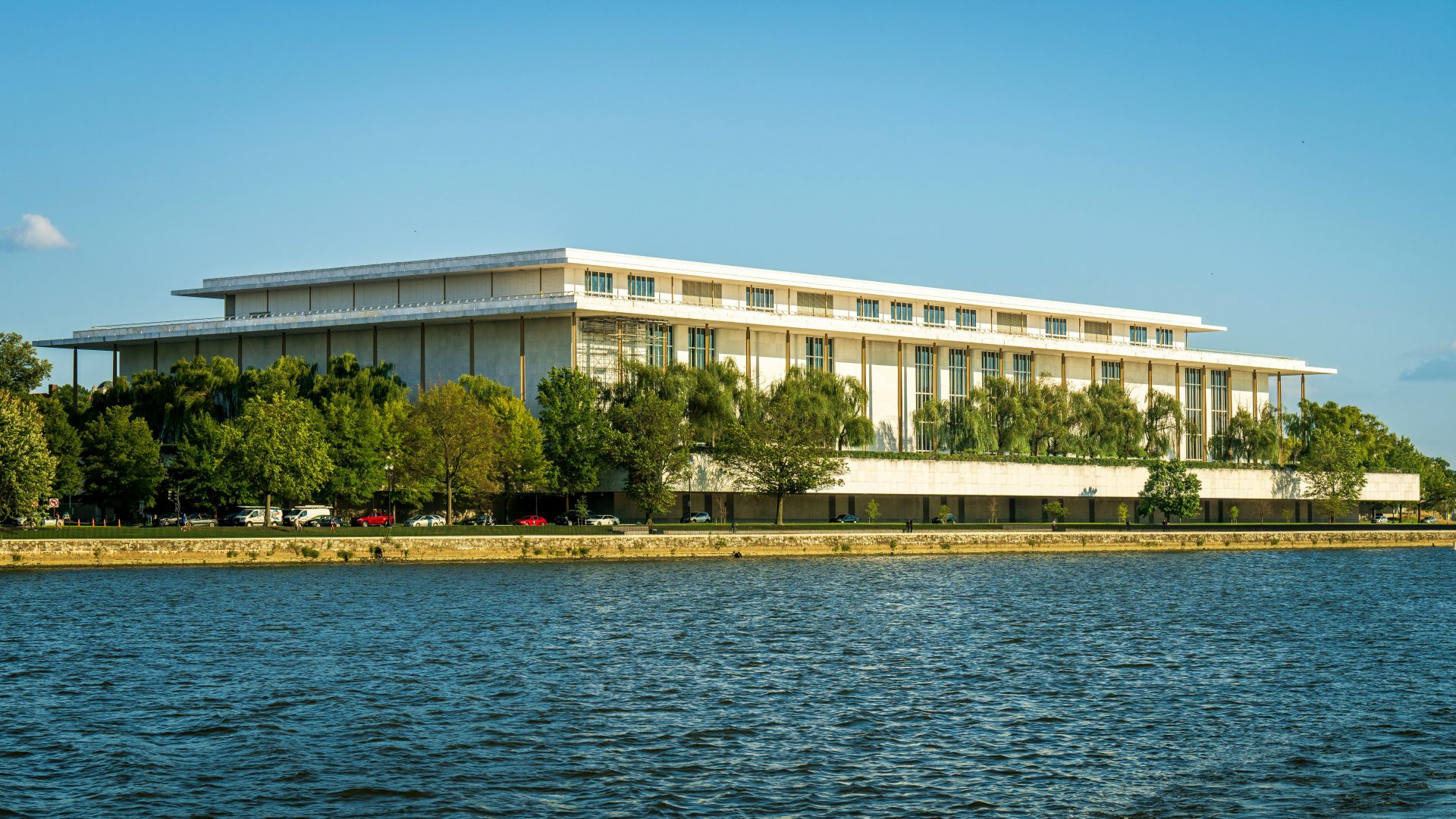 US Judge Orders Removal of Trump Name From Kennedy Center D.C.