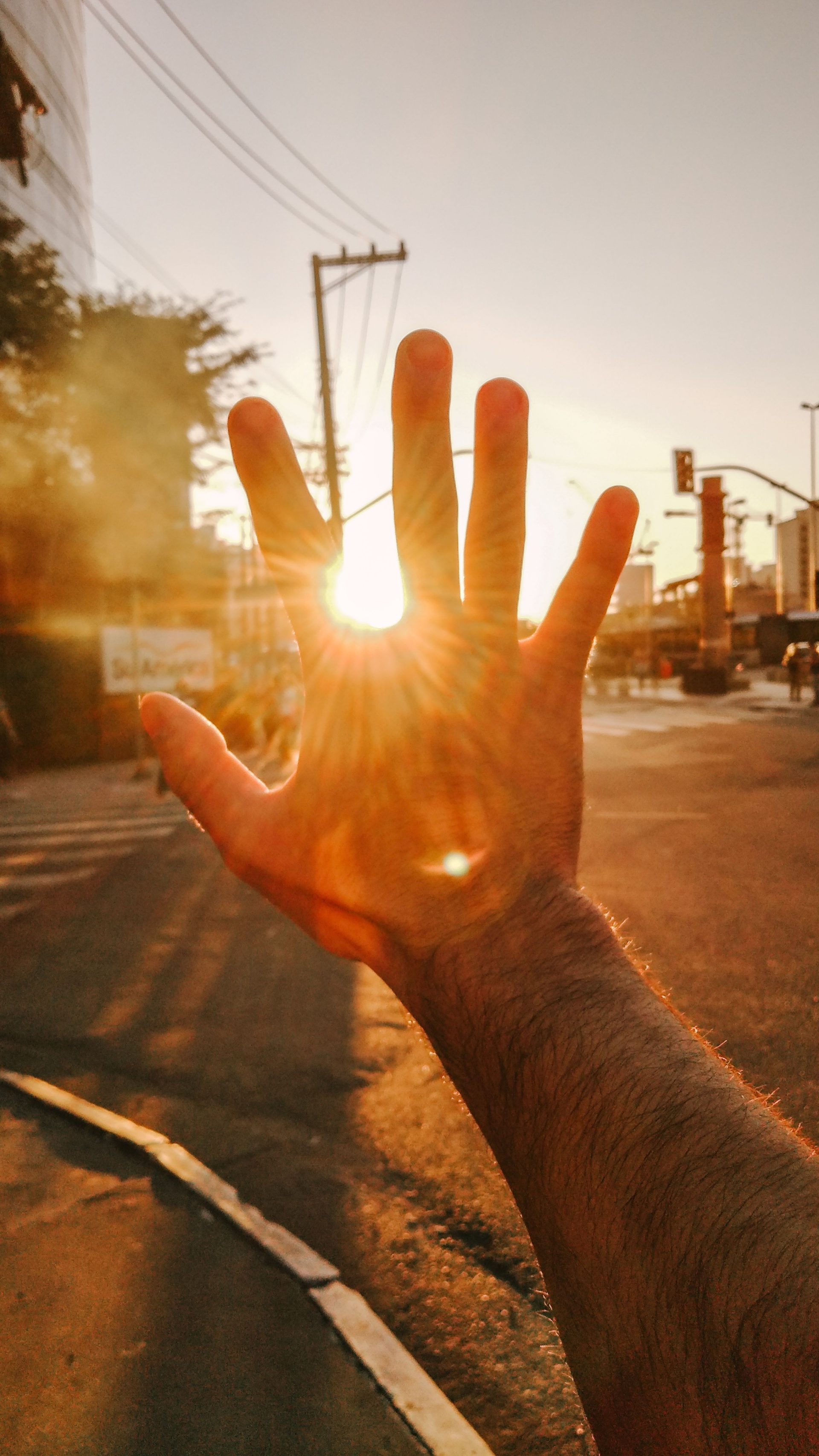 Al Jazeera Report Details Global Heatstroke Prevention Guidance