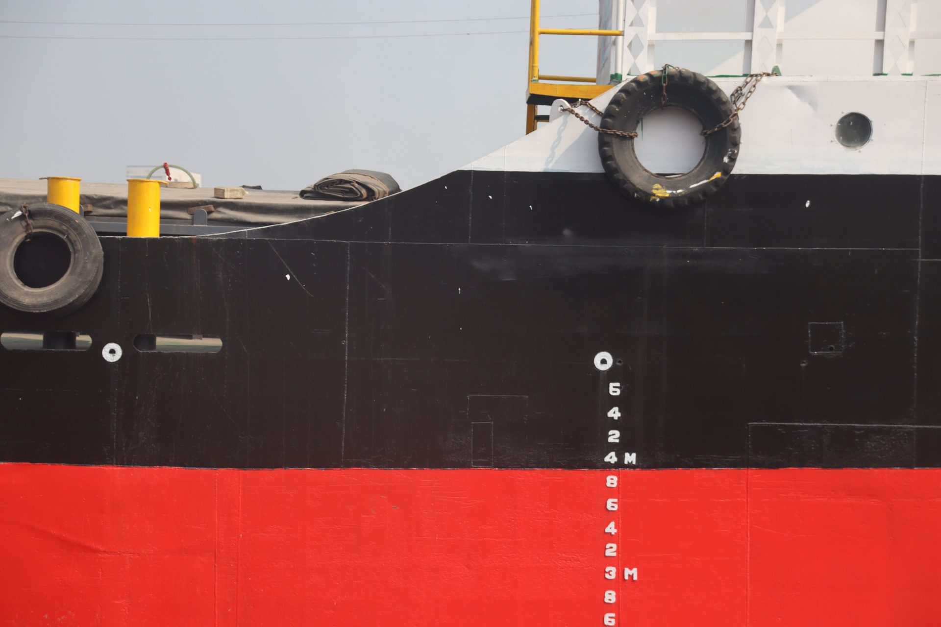 Yemen Houthis Deny Red Sea Shipping Fee Plan Report