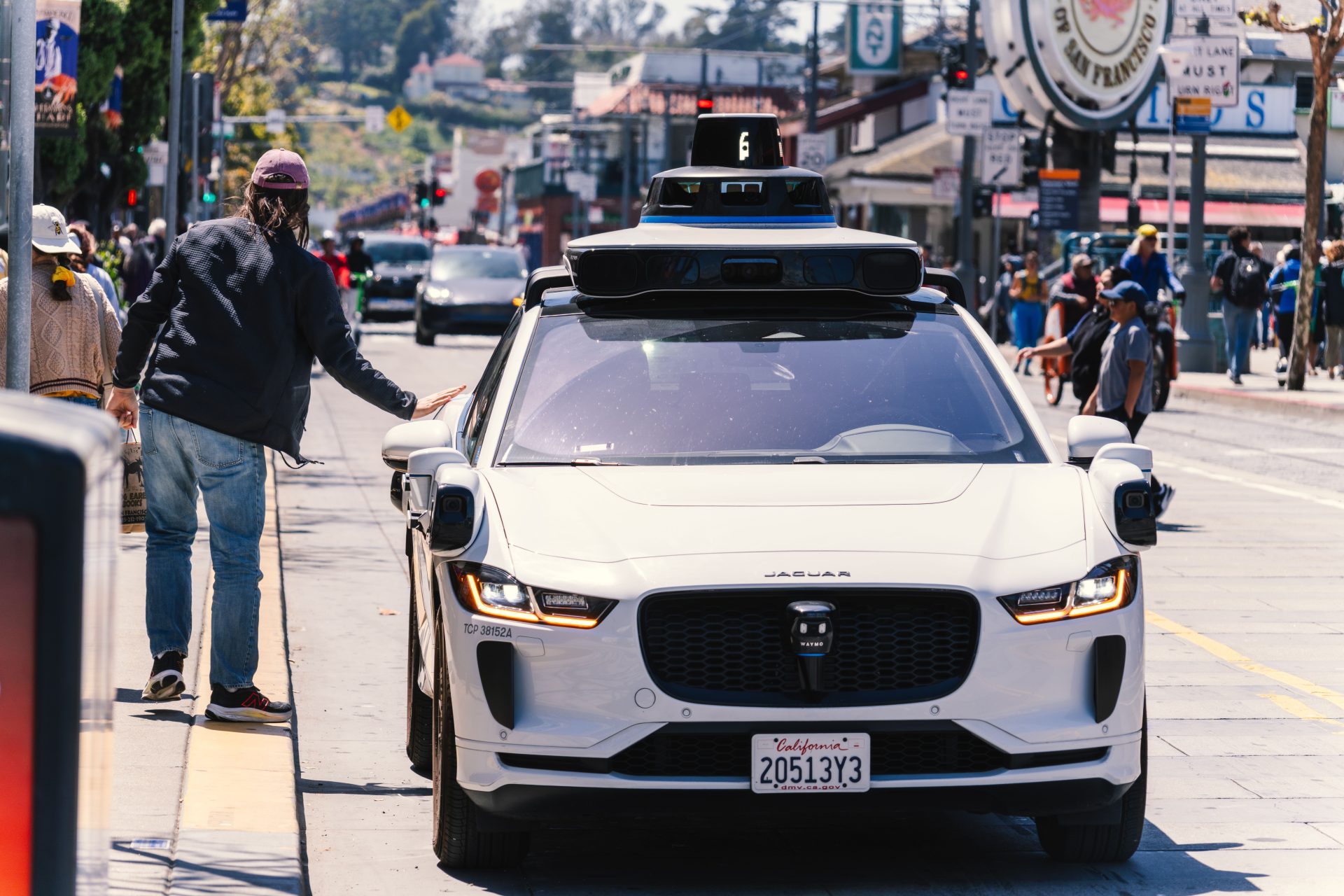 China Details National Autonomous Driving Plan by 2030