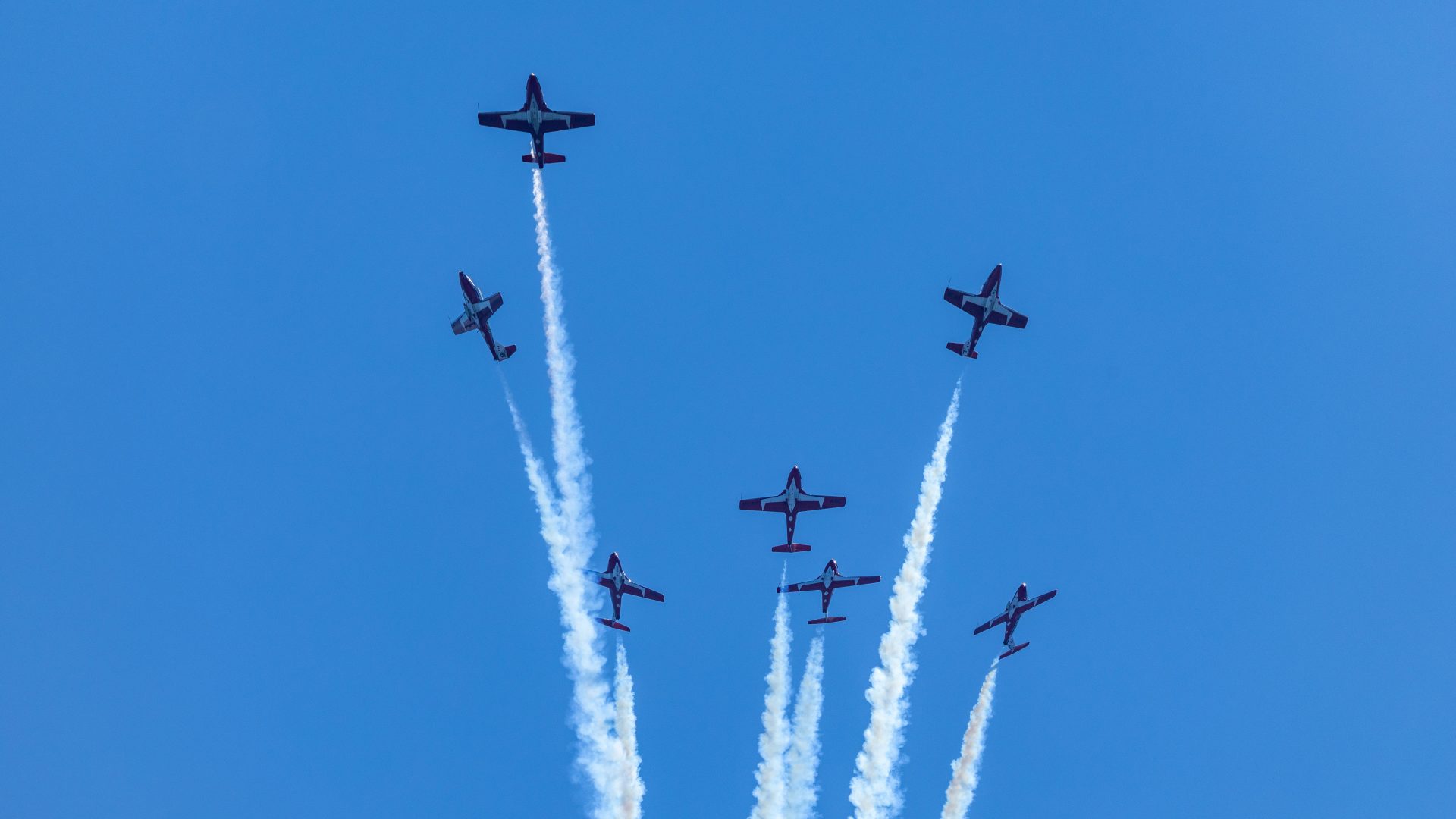 SACAA Reviews LIFT Airlines Low-Altitude Cape Town Flyover