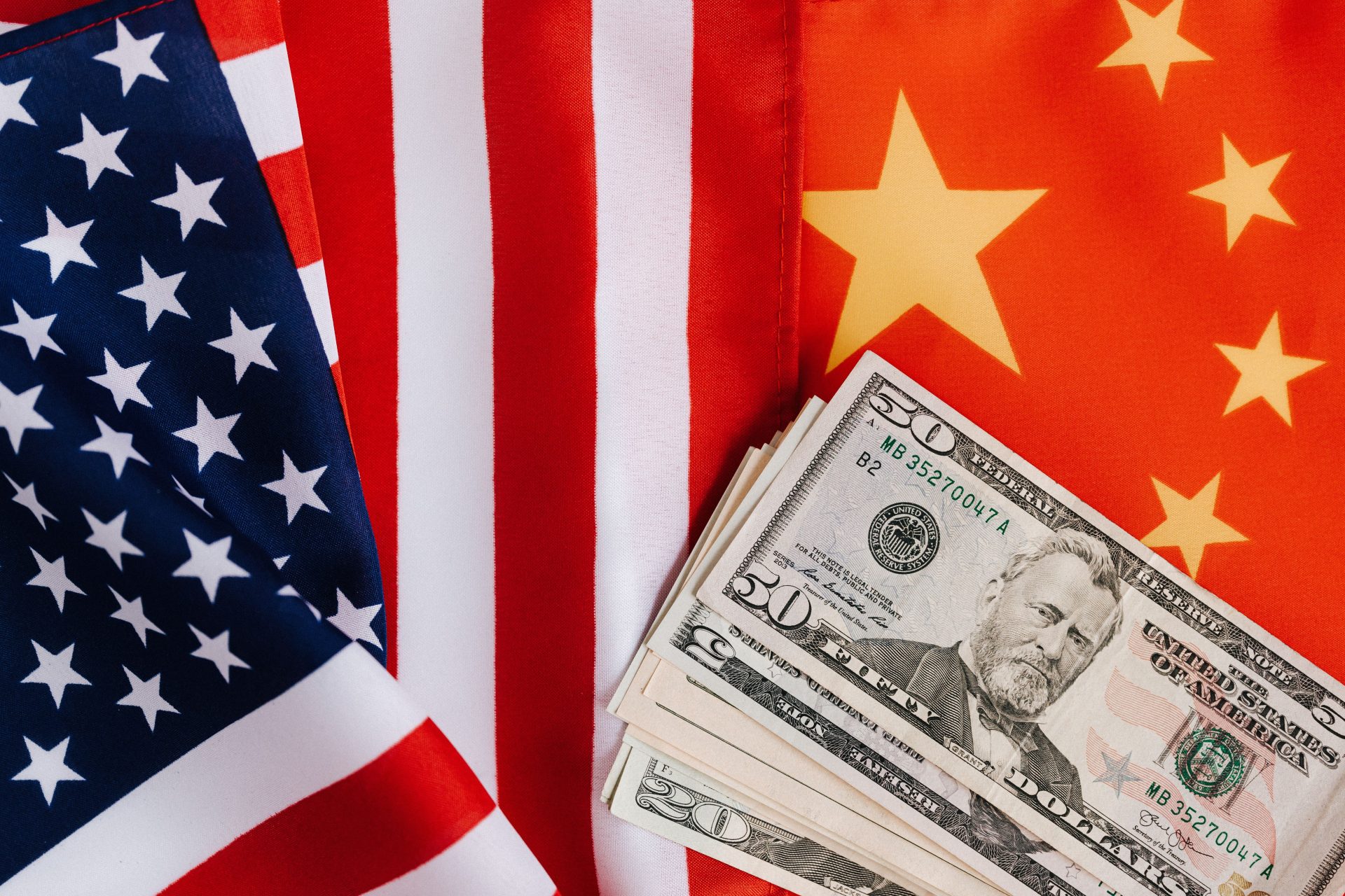 US, China Resume Trade Talks; Taiwan Not Key Topic at G20