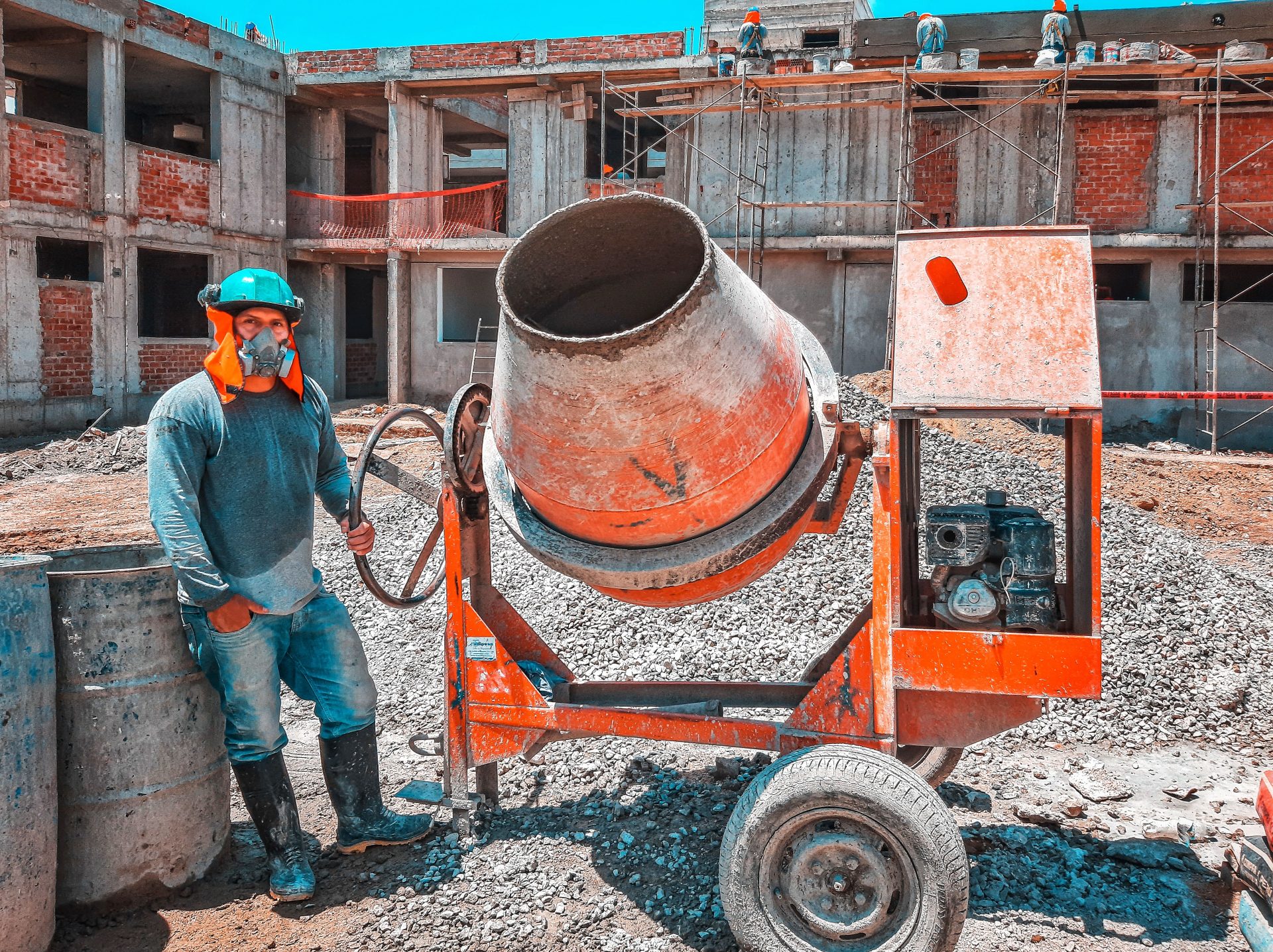 Caddell Construction Commits €30.9M in Milan Labor Probe