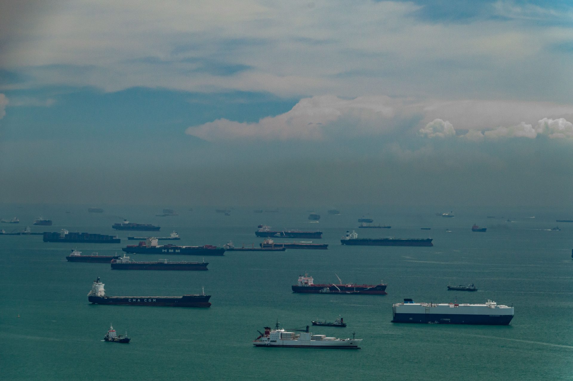 Middle East Crude Exports Increase Amid Hormuz Security Concerns