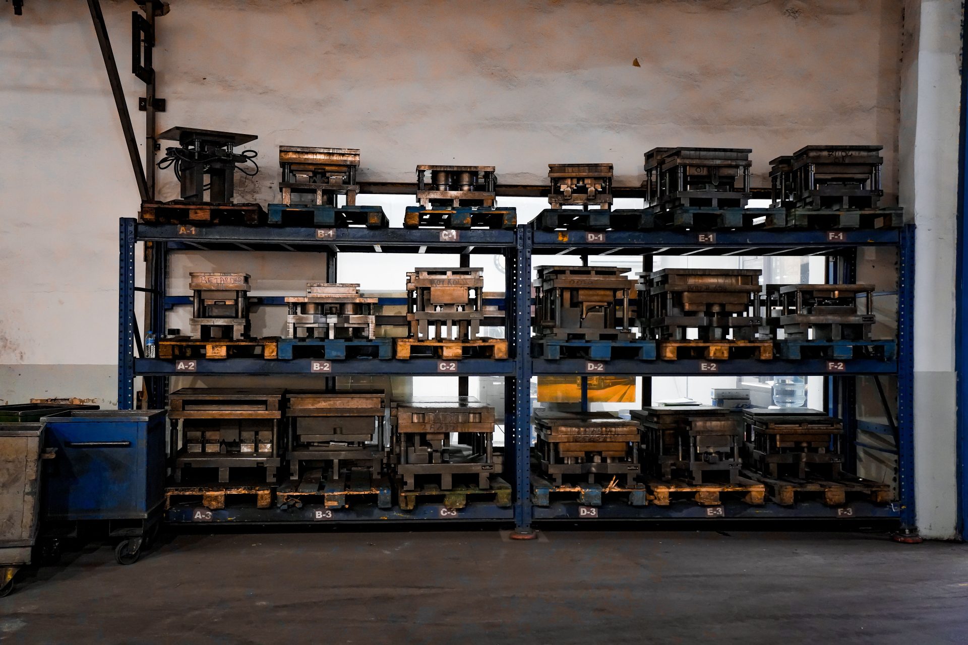 US Manufactured Goods Orders Rise 1.2% in August, Commerce Dept.